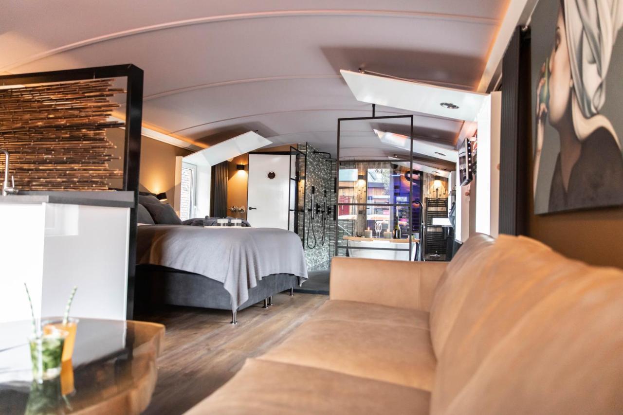 Hotel Wellnessboat De Michiel De Ruyter Groningen Exteriér fotografie