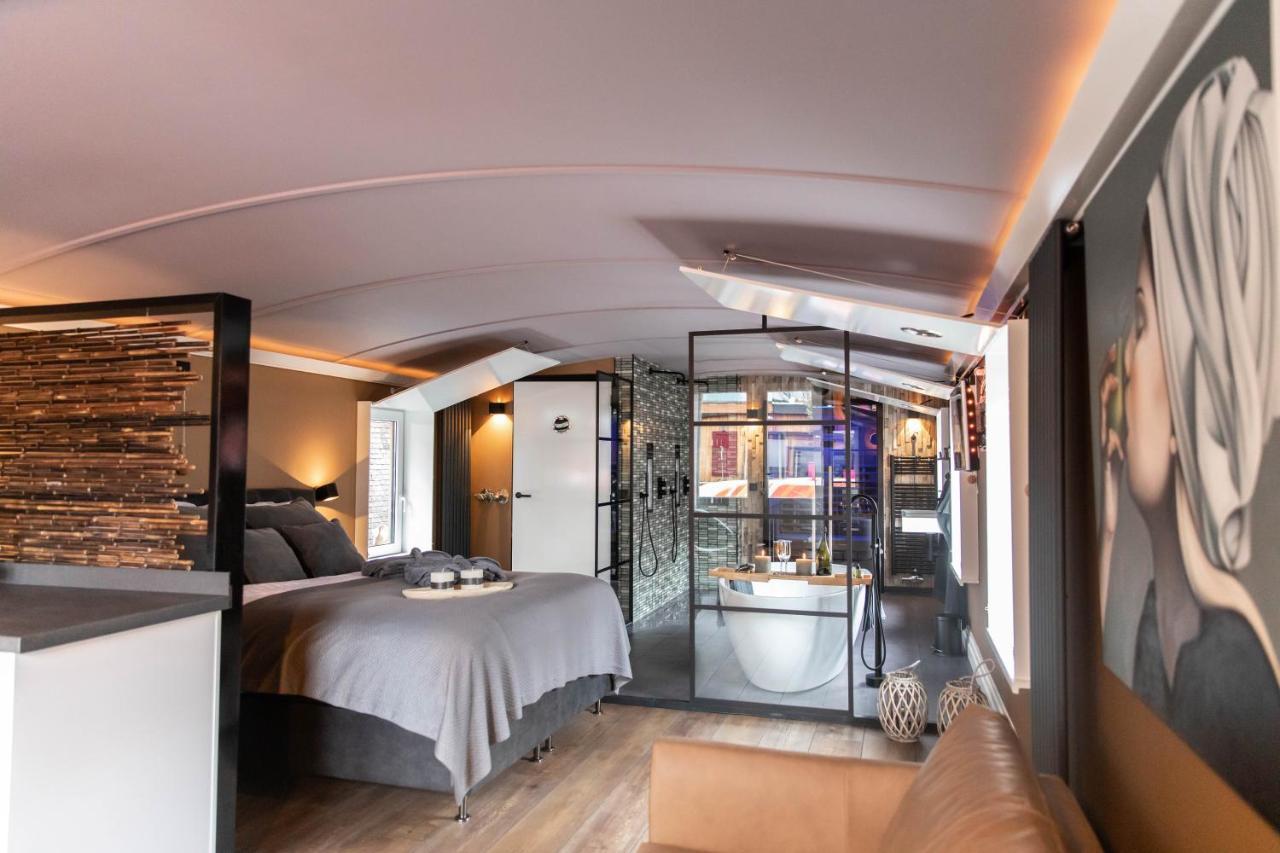 Hotel Wellnessboat De Michiel De Ruyter Groningen Exteriér fotografie
