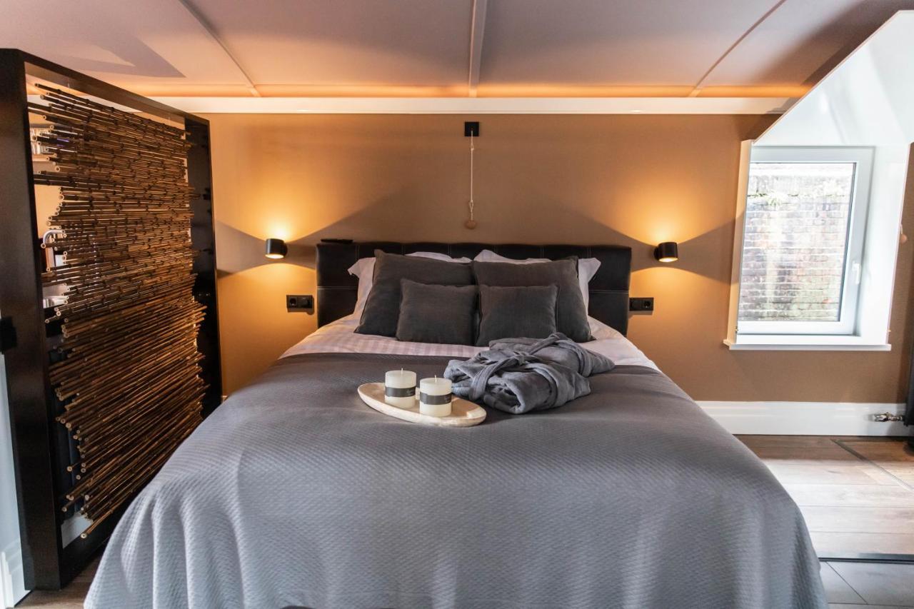 Hotel Wellnessboat De Michiel De Ruyter Groningen Exteriér fotografie
